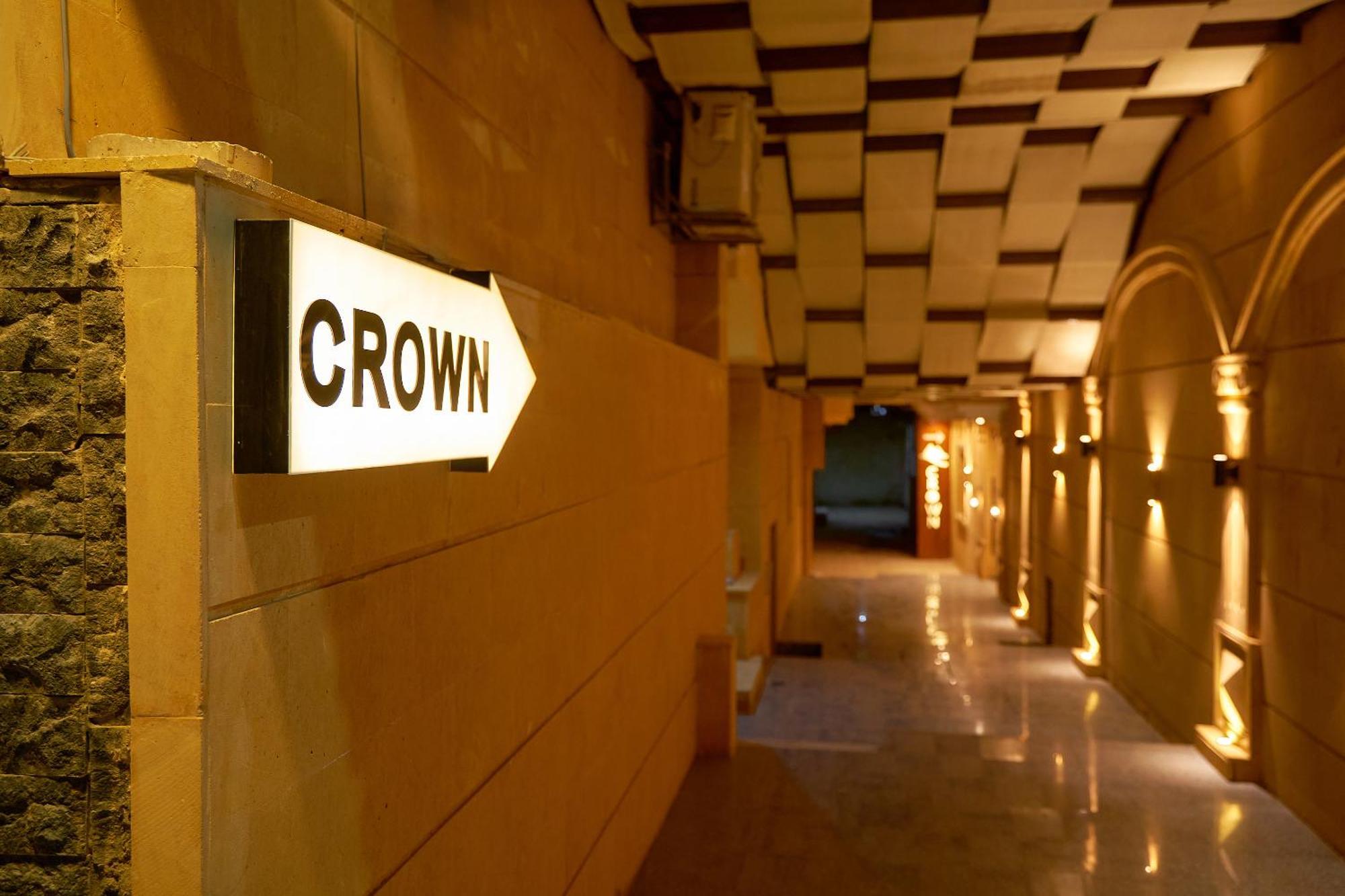Crown Pyramids View Hotel Giza Екстериор снимка